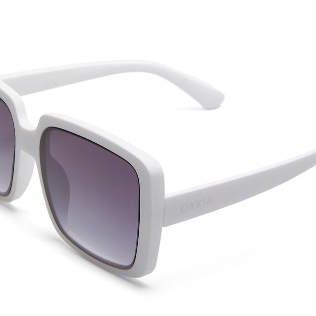 ALESSIA-Optical White