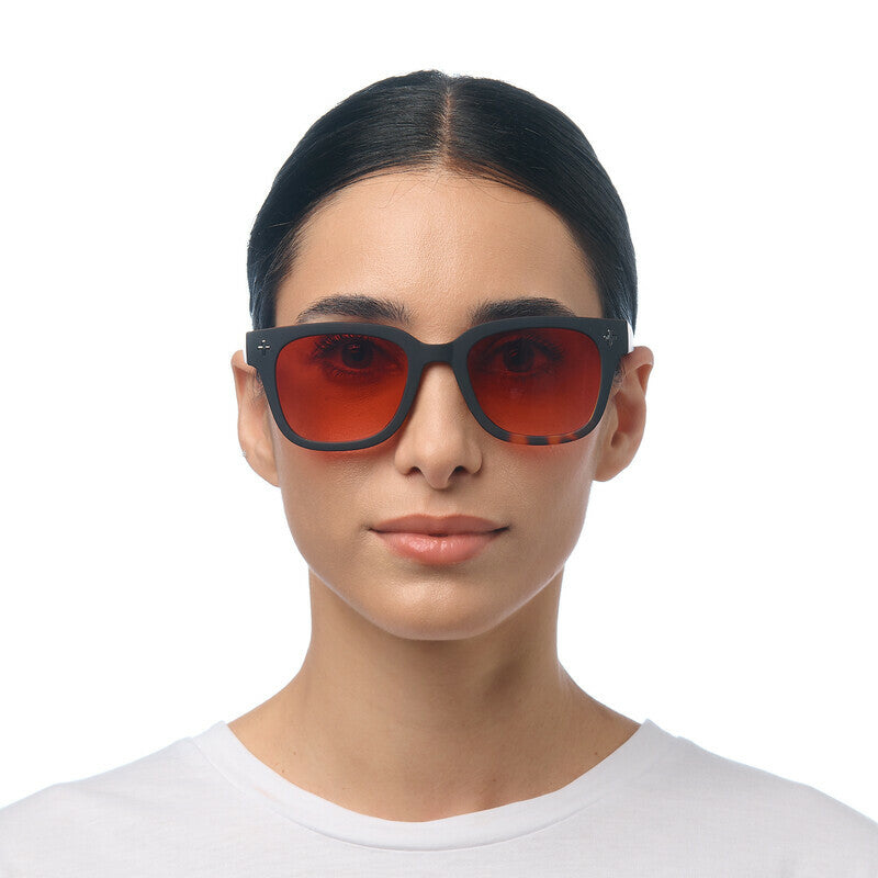 GIOVANNI-Black Habana red Lens
